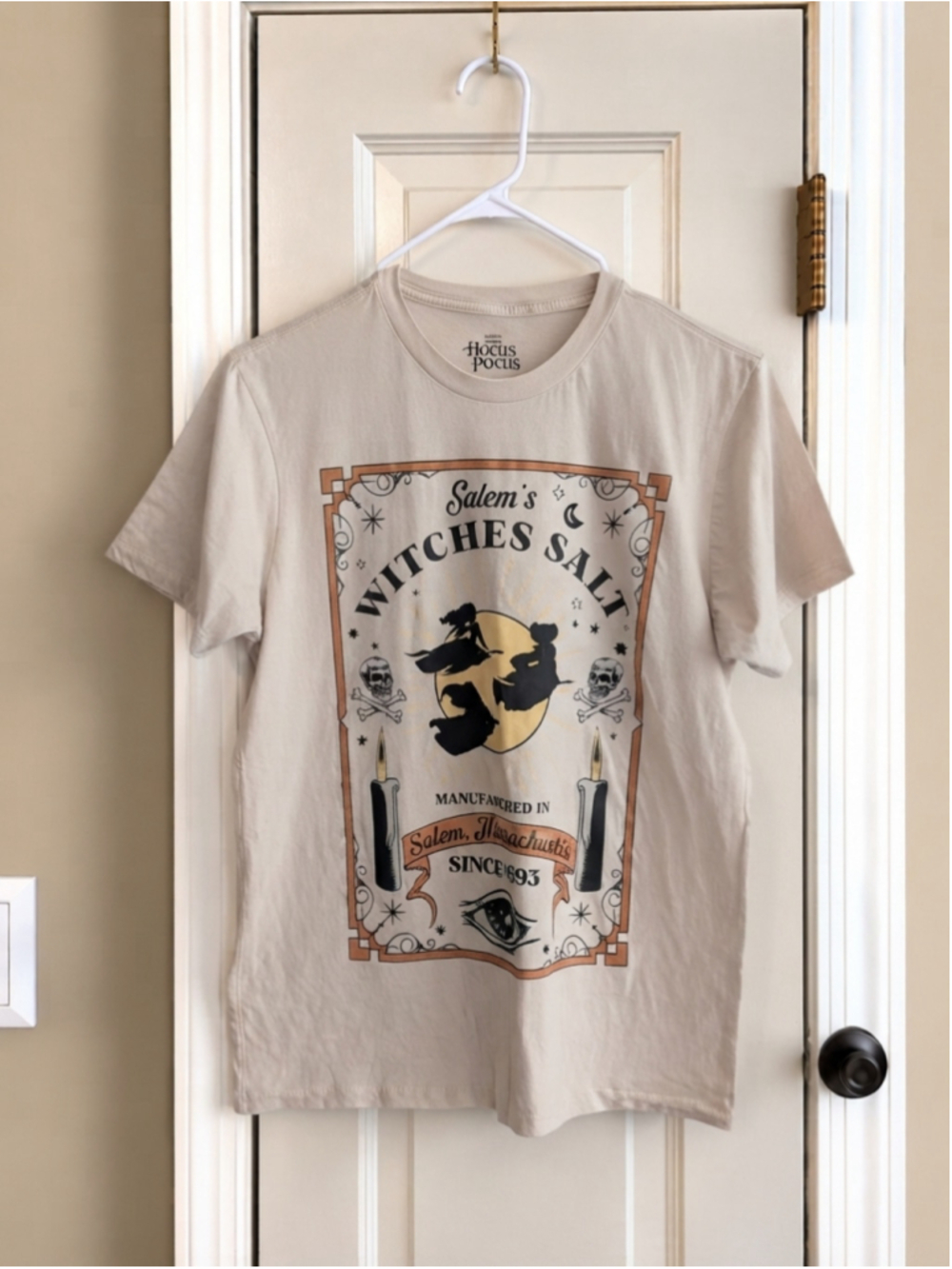 Disney Hocus Pocus Salem’s Witches Salt Graphic T-Shirt Halloween Size M